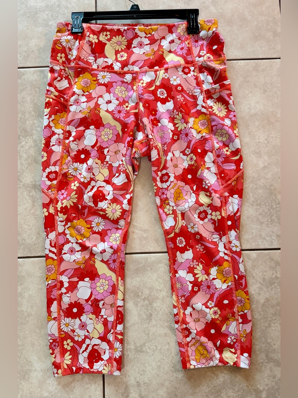 Orange & pink & yellow Floral Capri Leggings